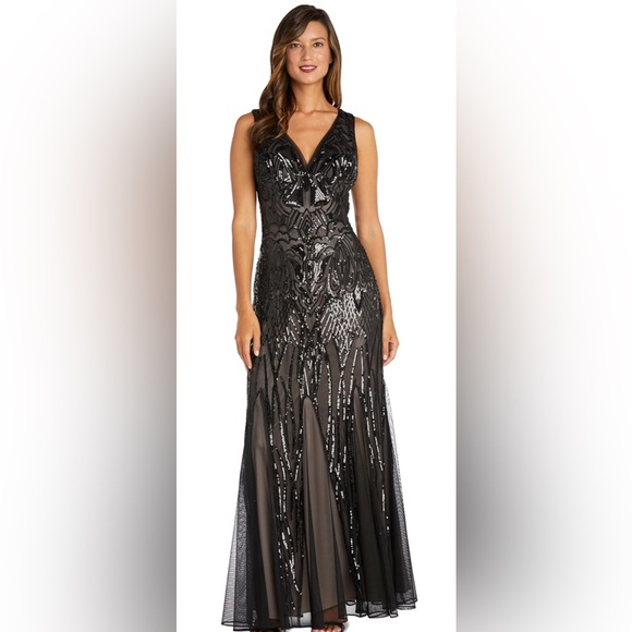R&M Richards Black and Cream Evening Gown - Picture 1 of 7